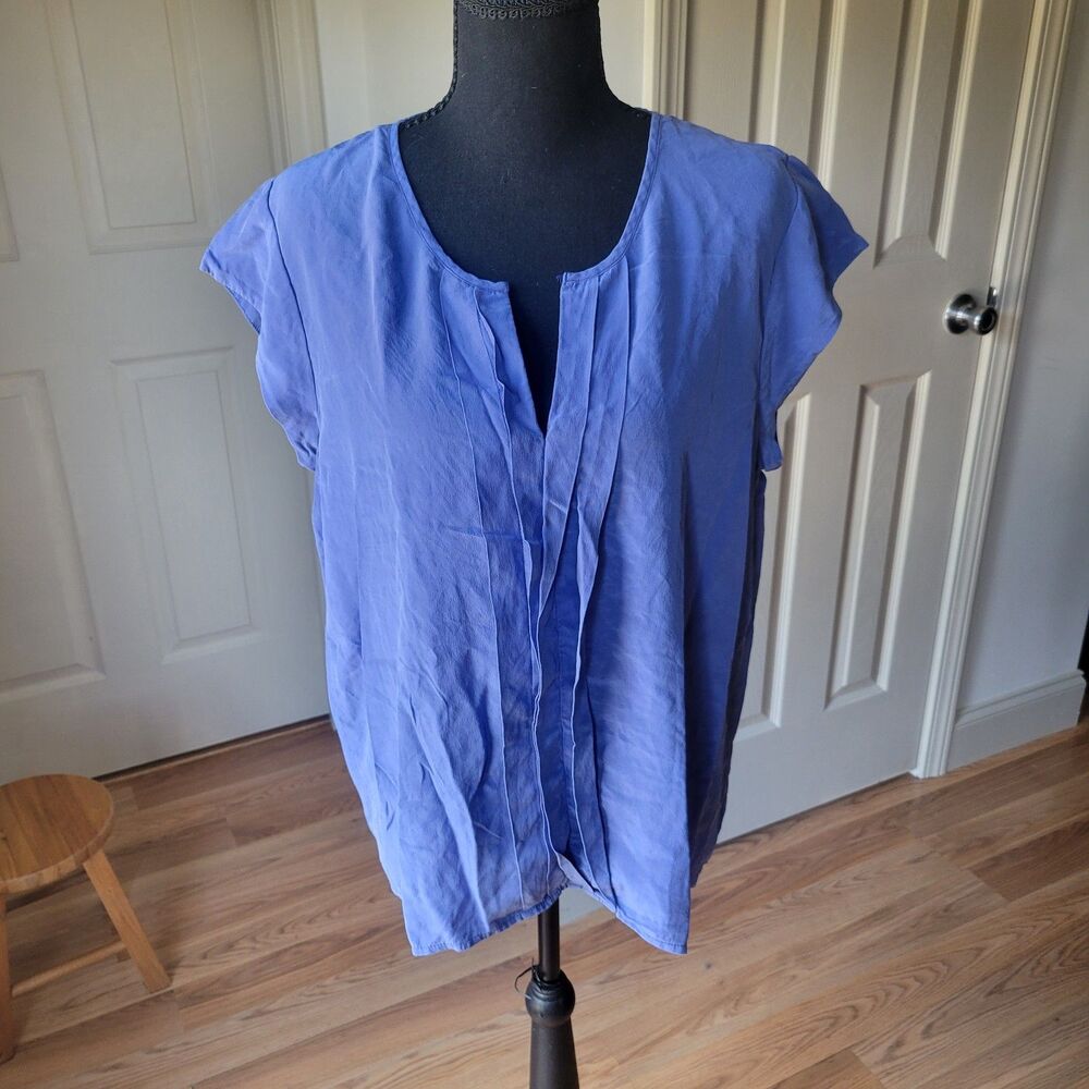 Max Studio Pleated V-Neck Silk Blouse Top Short Cap Sleeve Periwinkle Blue XL